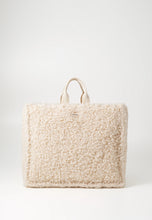 Cargue la imagen en el visor de la Galería,Bolso borreguito de Hugo Boss