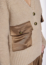 Cargue la imagen en el visor de la Galería,Jersey con Bolsillos Satinados Alba Conde