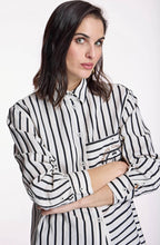 Cargue la imagen en el visor de la Galería,Camisa de rallas Alba Conde