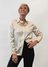 Cargue la imagen en el visor de la Galería,Camisa Anna Palmer Los Angelos