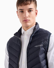 Cargue la imagen en el visor de la Galería,Chaleco con Cremallera Doble Cursor Armani Exchange
