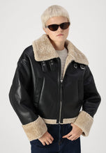 Cargue la imagen en el visor de la Galería,Chaqueta de Cuero Replay