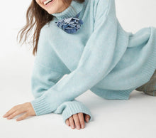 Cargue la imagen en el visor de la Galería,Jersey con Cuello Doblado iBlues