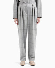 Cargue la imagen en el visor de la Galería,Pantalón Maxicuadros Emporio Armani