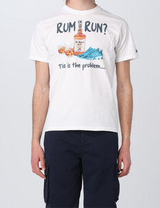 Camiseta Saint Barth “rum or run”